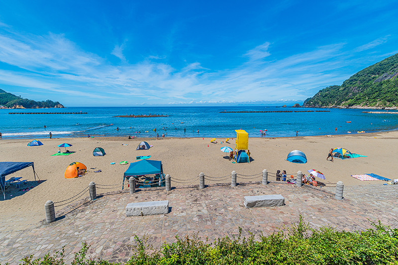 黄金崎クリスタルビーチの海水浴場