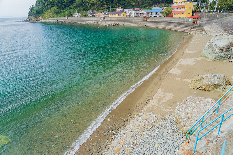 安良里の海水浴場